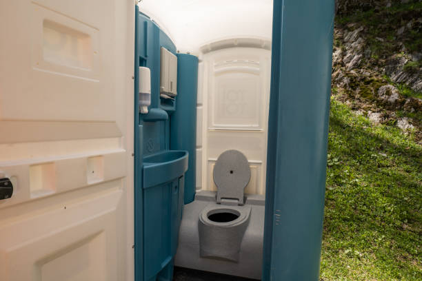 Best Sanitation services for porta potties  in St John, MO